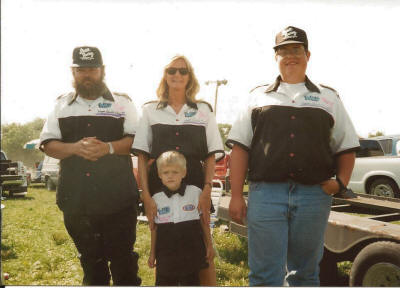 Bob Easton with wife Teresa, son Todd & Robby