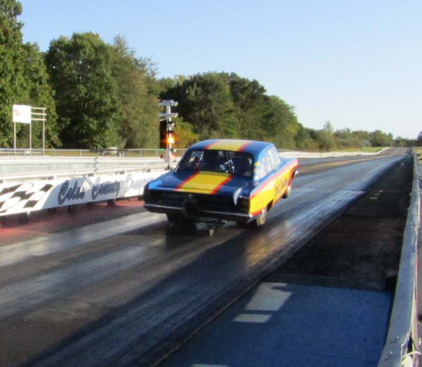 Dart Zaster II carrying the wheels well past the 60'